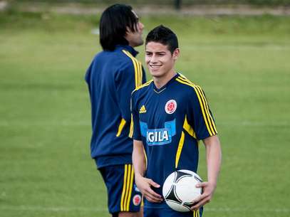 Alegría y muchas sonrisas se vislumbraron en el primer entrenamiento de la Selección Colombia luego de la victoria 1-0 ante Perú. Los jugadores  aseguraron que el encuentro ante los Incas ya quedó atrás, y ahora el objetivo es Ecuador.  Foto: Jhon Paz / Terra